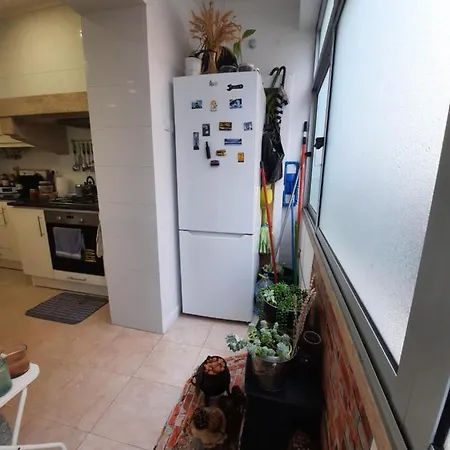 Ameli Quarto em Acomodações Particulares *